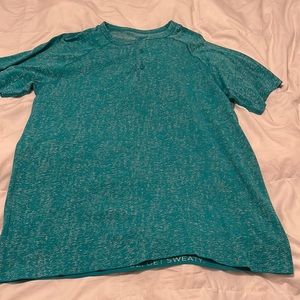 Lululemon brand, Size XL, T-shirt, colored tail